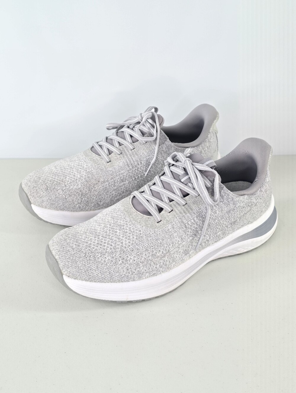 Orthofeet Nira Hands-Free Sneakers Light Gray Shoes Women's Size 12W 12 Wide - Picture 2 of 9